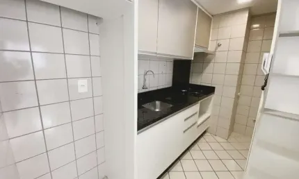 Apartamento com 1 dormitório, semi mobiliado à venda, com metragem de 41 m² por r$ 375.000 no bairro campinas - são josé/sc