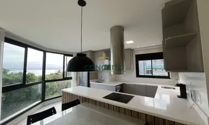 Apartamento mobiliado com vista mar 2 suítes no bairro joão paulo em florianópolis