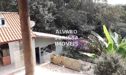 Chácara com piscina casa com 03 dormitórios 02 suítes 1.000 m2 à venda no Condomínio Terras de Santa Rosa II em Salto SP com fácil acesso á rodovia