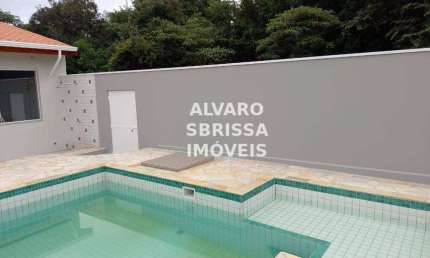 Casa com 3 dormitórios sendo 1 suite com piscina no Condomínio Zuleika Jabour em Salto SP