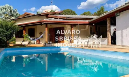 Casa com piscina à venda no condomínio campos de santo antônio itu sp - estuda permuta