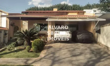 Casa térrea com 3 dormitórios 01 suíte e piscina à venda no Condomínio Portal da Vila Rica em Itu SP 330 m2
