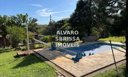 CChácara com piscina. 5.650m2.  A 4 Km do centro de Itu,  ESTUDA PROPOSTA.  Ao lado da Rod. Mal Rondon sentido Porto Feliz.