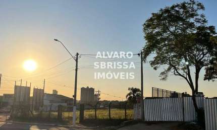 Terreno comercial com 2.500 m² na Avenida Ermelindo Maffei em Itu SP