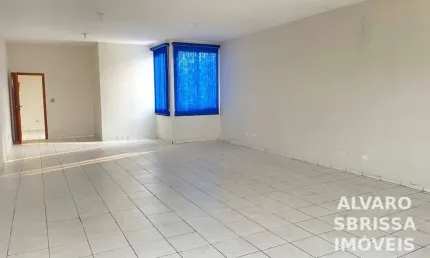 Imóvel comercial com 354 m² na região central de Itu, SP. Estuda permuta até por imóveis de maior valor.