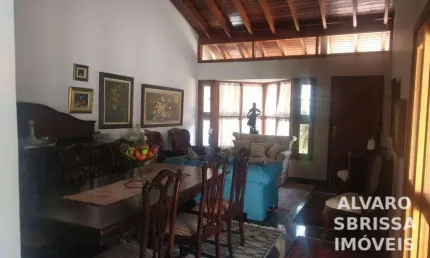 Casa com 3 dormitórios à venda no condomínio Portal de Itu, aceita permuta por apartamento em até 50% do valor.