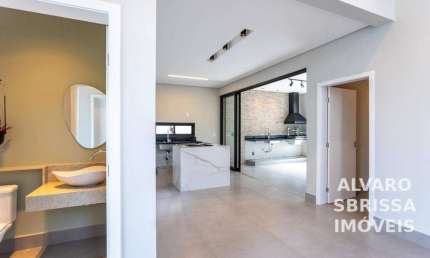 Casa com 3 dormitórios à venda, 150 m² por R$ 1.350.000,00 - Condomínio Lagos D'Icaraí - Salto/SP