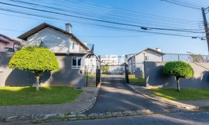 Casa em condomínio fechado com 3 quartos à venda na Rua Cecília Mikosz, 219, Taboão, Curitiba