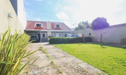 Casa com 3 quartos à venda na Rua Antônio Kaminski, 176, Orleans, Curitiba