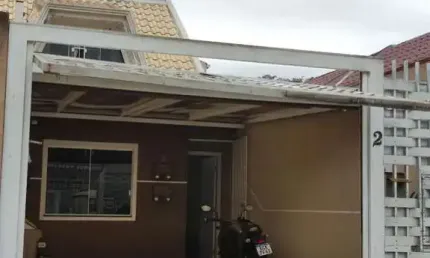 Sobrado para Venda em Curitiba, Cidade Industrial, 2 dormitórios, 2 banheiros, 1 vaga