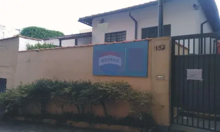 Ponto comercial / instalação educacional para locação