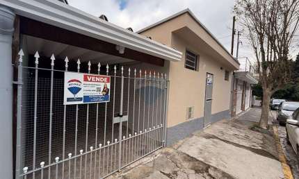 Casa térrea - 3 dorm. - R$ 850 mil - Chácara Inglesa (Jd. Felicidade)