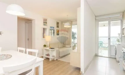 Apartamento reformado com varanda e lazer completo a 1,7 km do aeroporto de congonhas