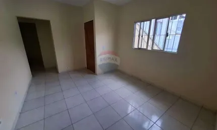 Casa para locação com 2 dormitórios, 2 banheiros e quintal por R$1.500,00 - Vila Guedes - SP