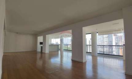 Apartamento na Perdizes - 215m² com 3 suítes - Locação