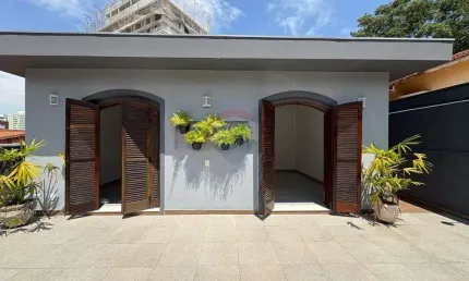 Casa ampla com 400 m² , reformada para locação comercial no alto da lapa