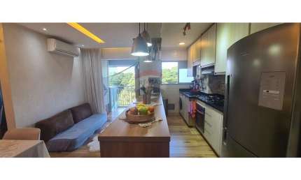 Apartamento impecável para locação – Porteira fechada - 2 dorm, sendo 1 suíte, sacada – Lazer completo - Água Branca/SP