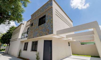 Casa em condomínio fechado com 3 quartos à venda na Rua Inocêncio Milani, 00, São Braz, Curitiba