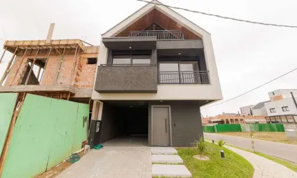 Casa a venda 3 dormitorios no Santa Candida - J.A. imoveis