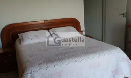 Casa térrea em Alvarenga com 233m², 3 dormitórios, 1 suíte, 2 banheiros.A  venda por R$ 680.000. Confira agora!