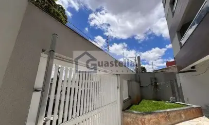 Casa Sobrado em Vila Curuçá - 3 Dorms, 4 Banheiros à Venda