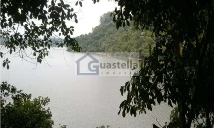 Luxuosa Casa em Vila Balnearia - 5 Dormitórios e 800m²