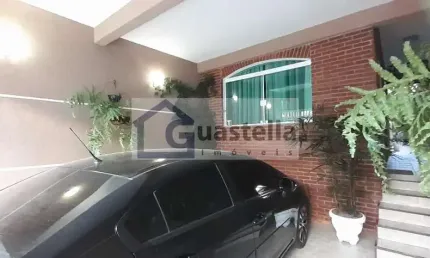 Casa Sobrado em Jardim Thelma - São Bernardo do Campo, SP