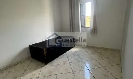 Apartamento à venda No Taboão, São Bernardo: 82m², 2 dormitórios, 1 banheiro. Oportunidade por R$385.000!