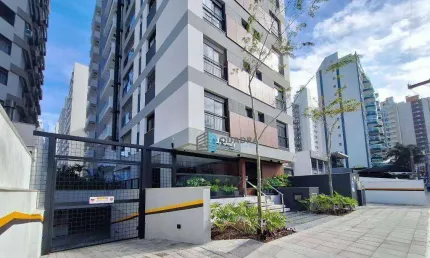 Apartamento novo em prédio recém entregue, no centro de florianópolis !!