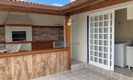 Cobertura Plana à Venda no Córrego Grande, Florianópolis !!