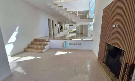 Casa à Venda/Locação em Loteamento Residencial no Córrego Grande !!