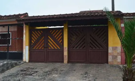Casa com 3 quartos à venda na Avenida São Lourenço, 341, Florida Mirim, Mongaguá