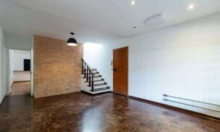 Casa Sobrado à venda em Mirandópolis em São Paulo - SP