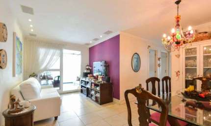 Apartamento à venda no Condomínio Barra do Una na Saúde em São Paulo - SP