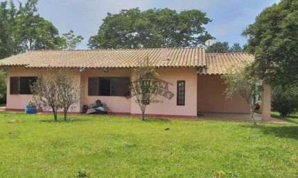 Casa Térrea à venda no Condomínio Santa Cruz das Paineiras no Jardim Atalaia em Cotia - SP
