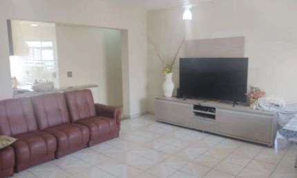 Apartamento em frente à venda no Condomínio Dalton na Guilhermina em Praia Grande - SP