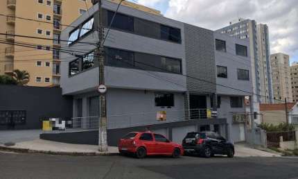 Prédio para alugar na Rua Padre Vieira, 1, Bosque, Campinas