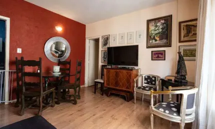 Apartamento à venda no Condomínio Peruibe no Jardim Europa em São Paulo - SP