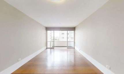 Apartamento à venda no Edifício Residencial Pinheiros em Sumarezinho em São Paulo - SP