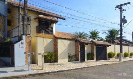 Casa com 4 quartos à venda no Parque Turístico, Peruíbe 