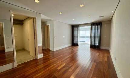 Apartamento alto padrão à venda no Condomínio Coimbra Cambuí no Cambuí em Campinas - SP