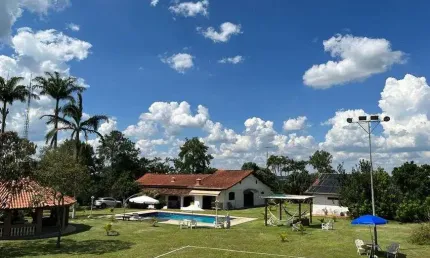 Chácara com 8.300 m² À Venda em Estância Araruna, Porto Feliz - SP