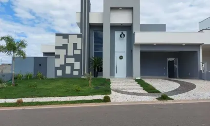 Casa alto padrão para venda no Residencial Mont'Alcino em Valinhos - SP.