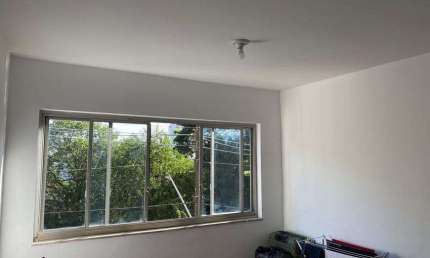 Apartamento disponível para venda e locação no Edifício Patrícia, Vila Madalena - SP