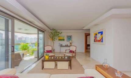 Apartamento à Venda no Condomínio Edifício Villaretto em Vila Andrade - São Paulo - SP
