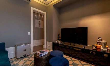 Apartamento à Venda em Condomínio Champs Elysées Cambuí em Campinas - SP