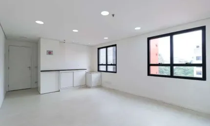 Conjunto Comercial à venda na Liberdade em São Paulo - SP