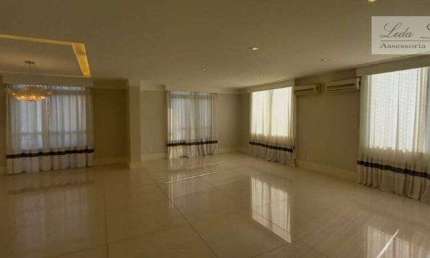 Apartamento à venda no cond. Ed. Pedro Álvares Cabral em Cambuí, Campinas - SP