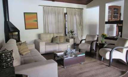 Casa de Condomínio à venda no Residencial Alphaville 3, Santana de Parnaíba – SP!