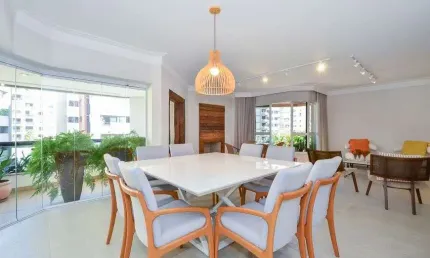Apartamento à Venda no Condomínio Edificio Sussex Park, Vila Morumbi, São Paulo - SP